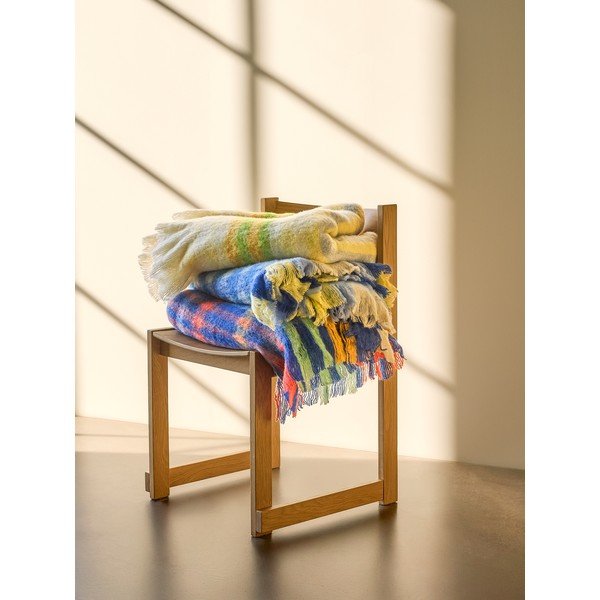 Scaun de dining în culoare naturală stivuibil cu aspect de lemn de stejar Forma – Hübsch-image-3