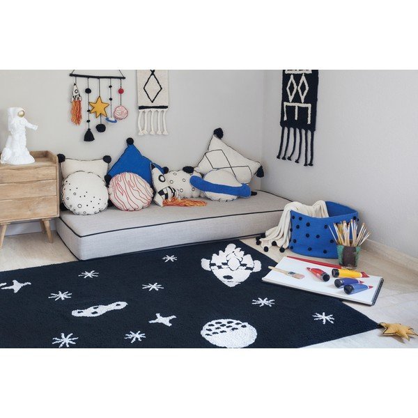 Covor pentru copii negru lavabil/țesut manual din amestec de bumbac 140x200 cm Alfombra Lavable Universe – Lorena Canals-image-1