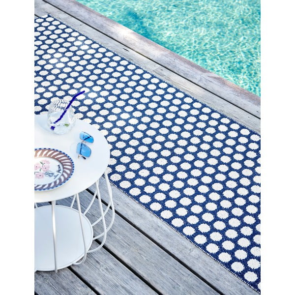 Covor tip traversă pentru interior și exterior albastru închis 70x150 cm Noa Dark Blue – Pappelina-image-1