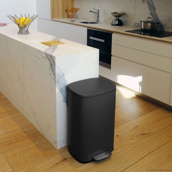 Coș de gunoi negru mat cu pedală din oțel 50 l   Akira – Spirella-image-1
