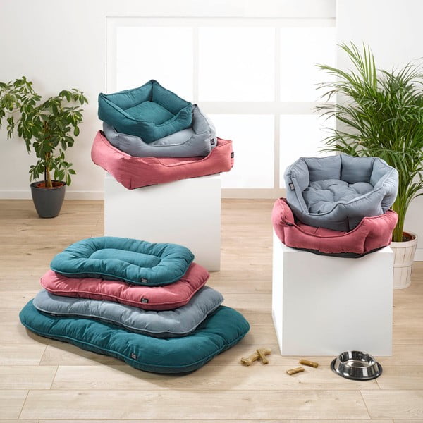 Pat pentru animale de companie în culoarea petrolului pentru câini 58x77 cm – Love Story-image-1