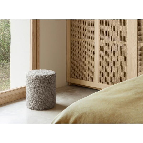 Taburet gri cu tapițerie din țesătură bouclé Teddy – Blomus-image-1