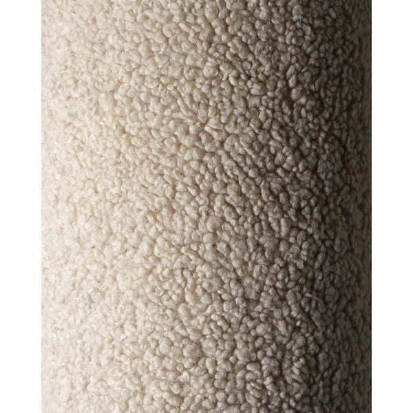 Pernă decorativă pentru copii maro deschis din țesătură bouclé Teddy Pouch – Wigiwama-image-3