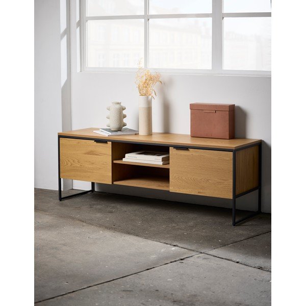 Comodă TV în culoare naturală cu aspect de lemn de stejar 155x55x45 cm Cesura – Unique Furniture-image-1