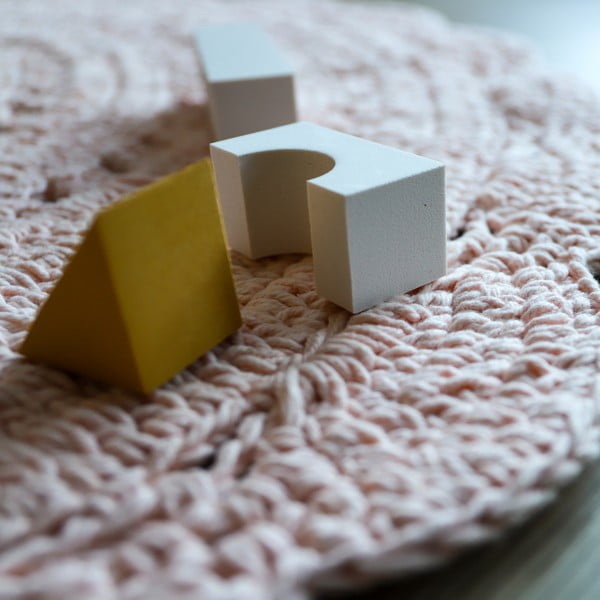 Covor croșetat manual din bumbac Nattiot Alma, ø 120 cm, roz-image-1