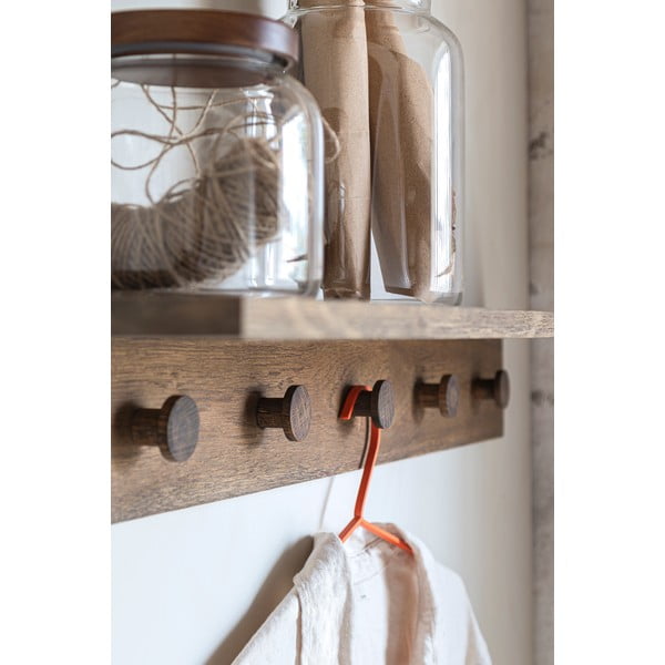 Cuier de perete maro cu raft din lemn de stejar 90 cm Showcase – Mette Ditmer Denmark-image-3