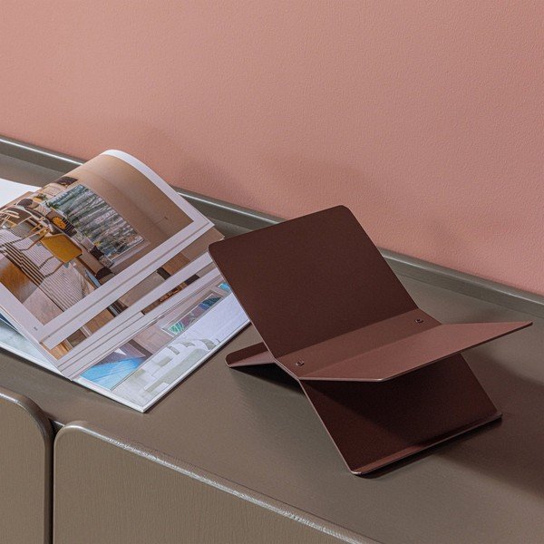 Suport pentru cartea de bucate/tabletă din metal Brook – WOOOD-image-2