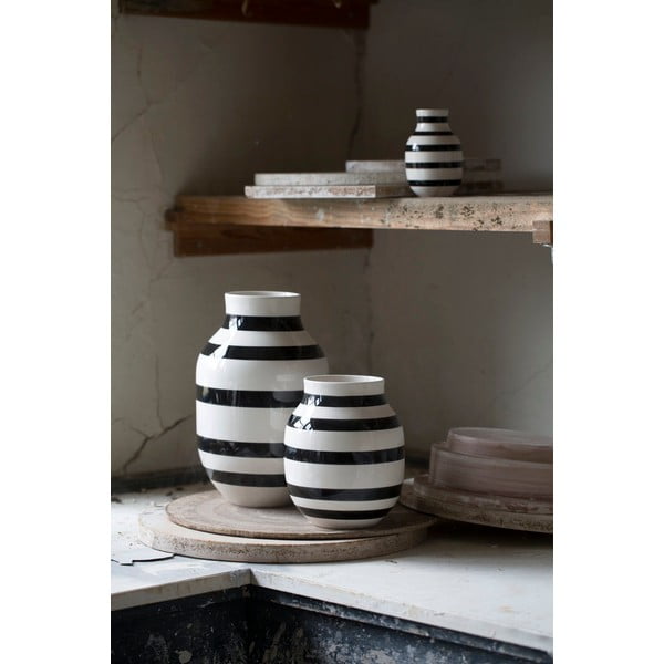 Vază din gresie Kähler Design Omaggio, înălțime 30,5 cm, negru-alb-image-3