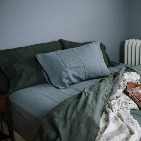 Cearceaf albastru/gri din in cu elastic 160x200 cm Blue Fog – Linen Tales-image-1