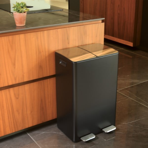 Coș de gunoi negru mat pentru reciclare/cu pedală 2x30 l din oțel   Aliya – Spirella-image-3