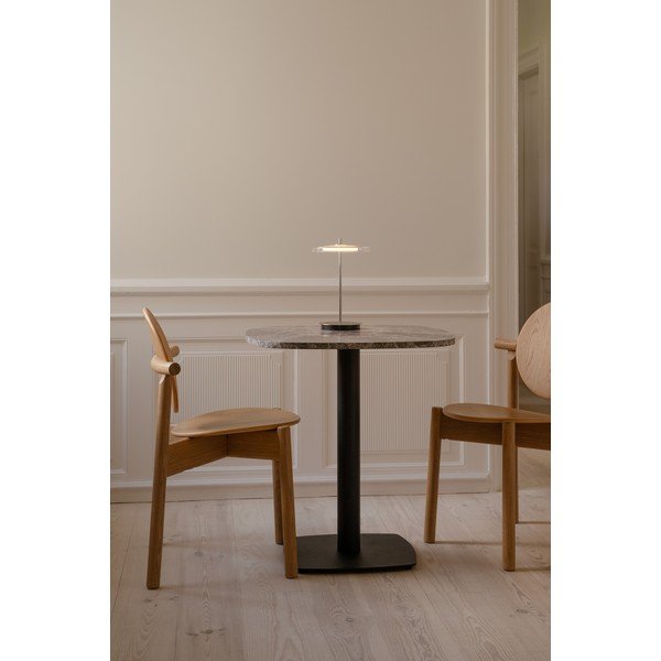 Veioză argintie LED cu port USB din oțel cu abajur din sticlă (înălțime 31 cm) Asteria Move – UMAGE-image-2