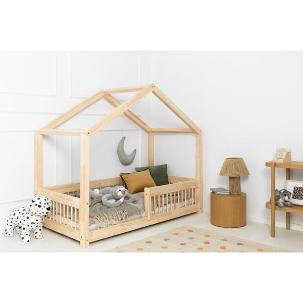 Pat pentru copii  în culoare naturală de tip casă din lemn de pin 120x200 cm Mila RMW – Adeko-image-1