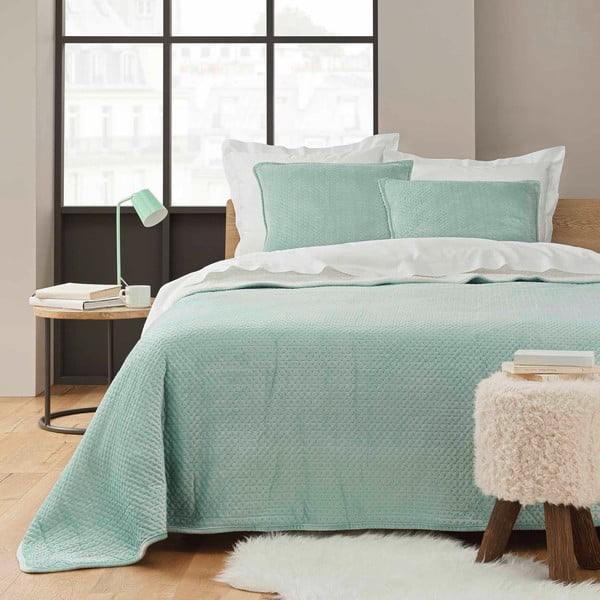 Set cuvertură și față de pernă verde matlasat din sherpa 240x220 cm Mylene – douceur d'intérieur