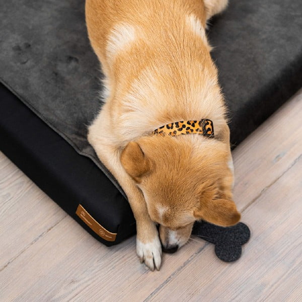 Saltea ortopedică neagră pentru câini 90x70 cm Ori XL – Rexproduct-image-3