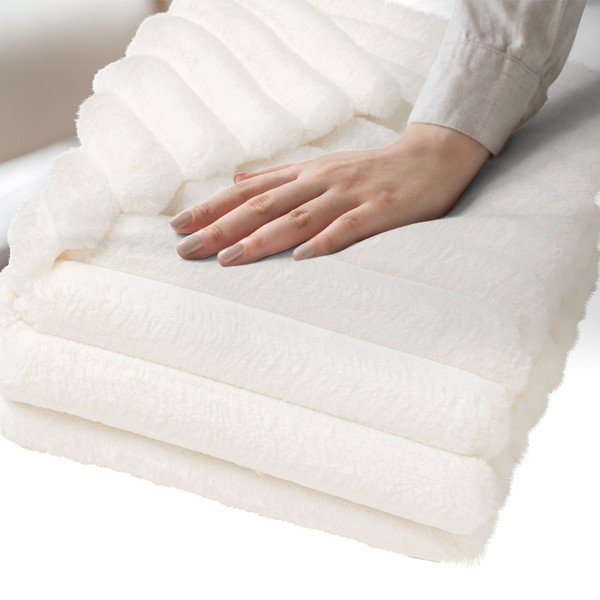 Pătură crem din micropluș/cocolino 180x220 cm Boudoir – douceur d'intérieur-image-3