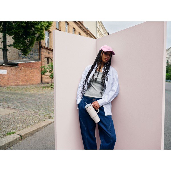 Termos crem cu pai din oțel inoxidabil 890 ml Quencher H2.O FlowState™ Tumbler Cream 2.0 – Stanley-image-1