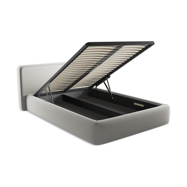 Pat matrimonial gri deschis tapițat cu spațiu de depozitare cu somieră 140x200 cm Kiana – Makamii-image-3