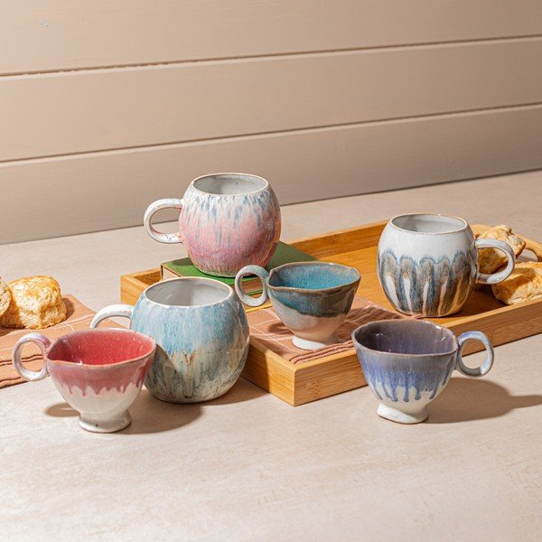 Ceașcă roz/crem din ceramică Colette – Sass & Belle-image-3