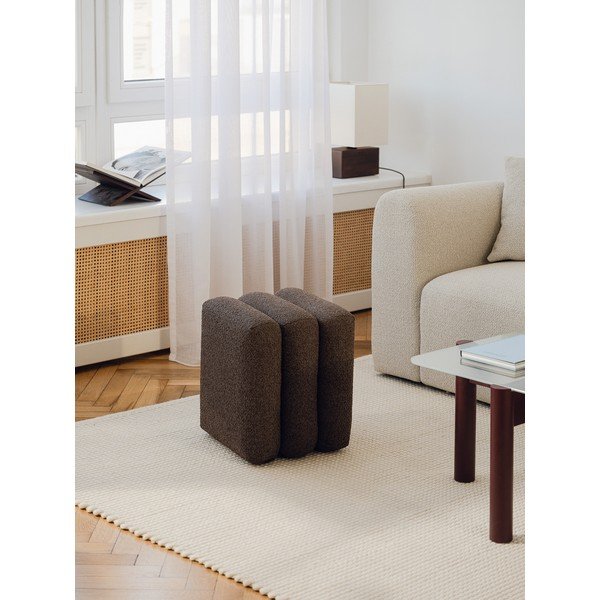 Puf maro cu tapițerie din țesătură bouclé Radd – noo.ma-image-3