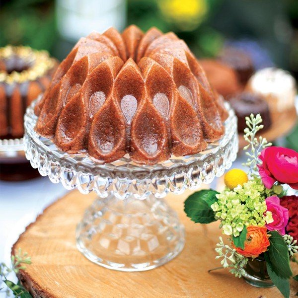 Formă pentru chec bundt / guguluf Nordic Ware Crown, ⌀ 25 cm, auriu-image-2