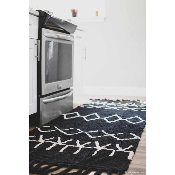 Covor tip traversă negru lavabil/țesut manual din amestec de bumbac 80x230 cm Bereber Black – Lorena Canals-image-4