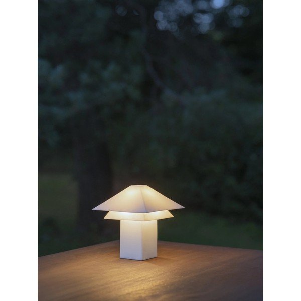 Veioză albă LED cu intensitate reglabilă cu abajur din metal (înălțime 33,5 cm) Sanaka – Blomus-image-3