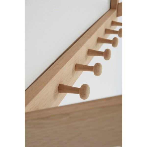 Cuier de perete în culoare naturală cu raft din lemn de stejar 80 cm Oslo – Jotex-image-4