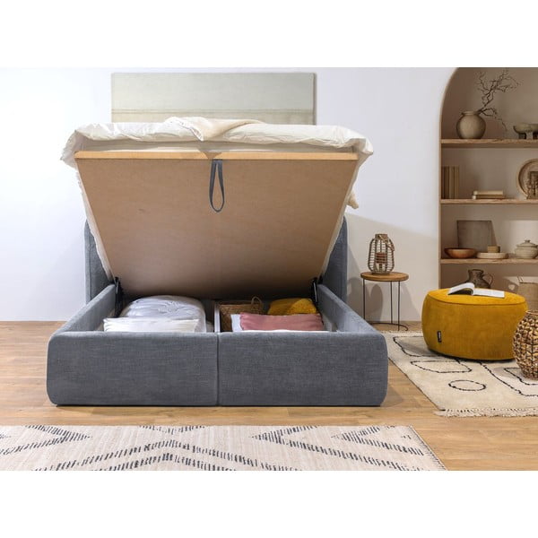 Pat matrimonial gri deschis tapițat cu spațiu de depozitare și somieră 160x200 cm Louise – Bobochic Paris-image-4