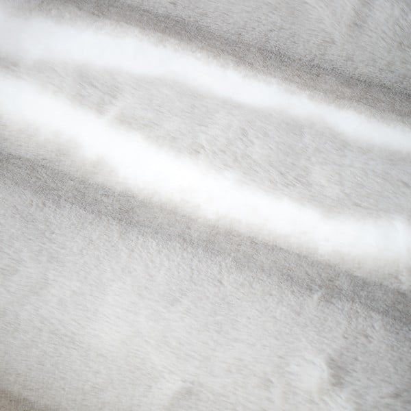 Pătură gri deschis din blană artificială 130x170 cm Flint – Catherine Lansfield-image-3