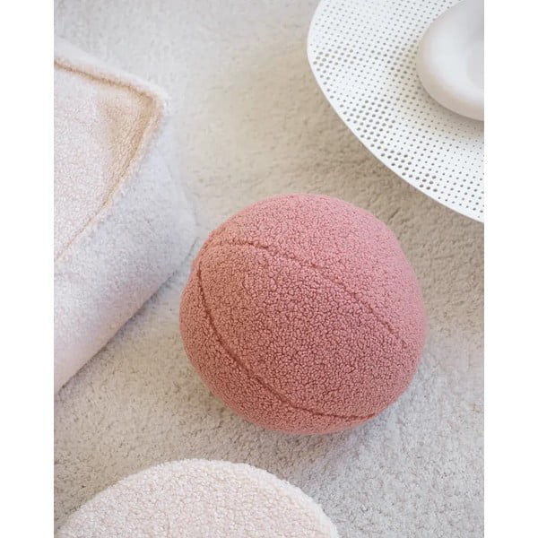 Pernă decorativă pentru copii roz cu tapițerie din țesătură bouclé Ball – Wigiwama-image-4