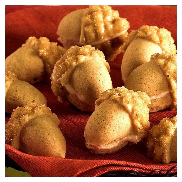 Formă pentru prăjituri, Ghinde-image-1