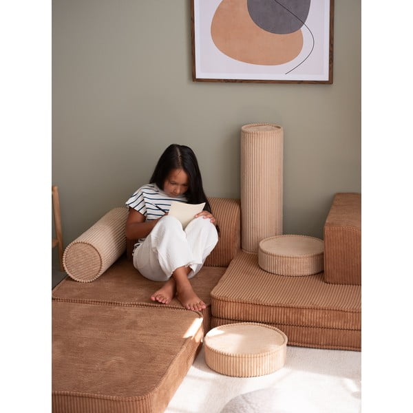 Canapea pentru copii maro cu tapițerie din catifea reiată  132 cm Settee – Wigiwama-image-2
