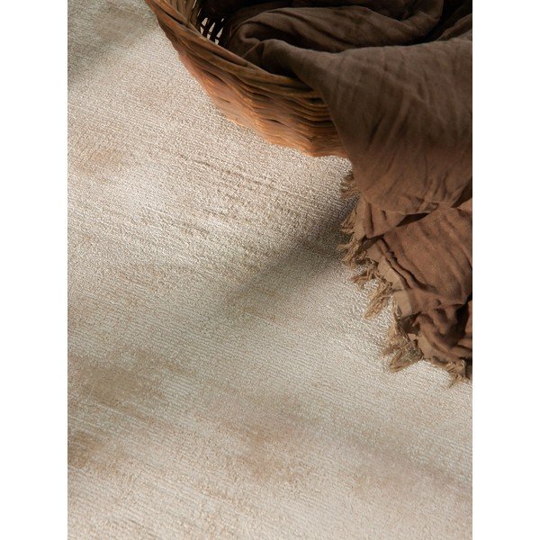Covor fildeș țesut manual din viscoză 80x150 cm Noemi – Vikosa-image-3