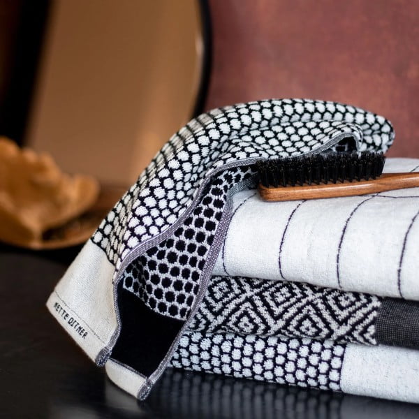 Prosop alb din bumbac 50x100 cm Tile Stone – Mette Ditmer Denmark-image-2