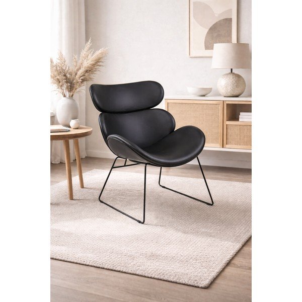 Fotoliu cu husă din imitație de piele și picioare negre Actona Cazar, negru-image-1