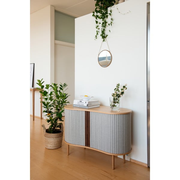 Comodă gri/în culoare naturală joasă cu aspect de lemn de stejar cu ușă glisantă 100x67 cm Audacious – UMAGE-image-1