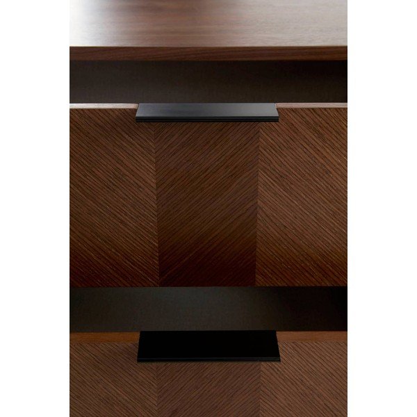 Noptieră în culoare naturală închisă cu aspect de lemn de nuc Duvberg – Jotex-image-2