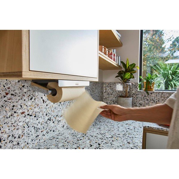 Suport vertical pentru prosoape de bucătărie din hârtie argintiu de montat pe perete din plastic RollGrip – Joseph Joseph-image-1