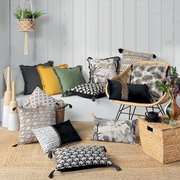 Pernă decorativă din bumbac 45x45 cm Vanina – douceur d'intérieur-image-1