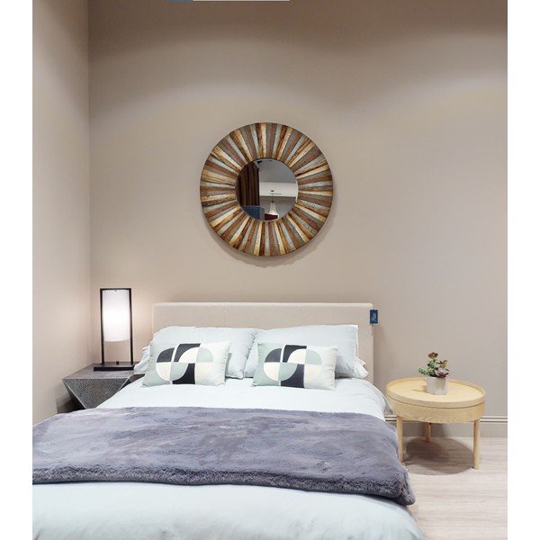 Măsuță auxiliară rotundă cu aspect de lemn de pin ø 60 cm Viborg – Premier Housewares-image-2
