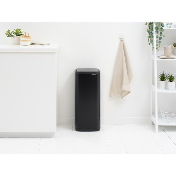 Coș de gunoi negru mat cu senzori de atingere din oțel 30 l Bo Touch – Brabantia-image-1