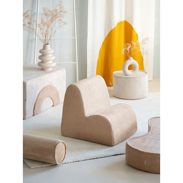 Fotoliu de copii maro deschis cu tapițerie din catifea reiată Cloud – Wigiwama-image-1