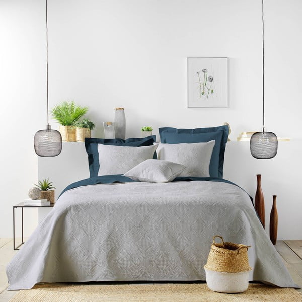 Set cuvertură și față de pernă gri din microfibră 240x260 cm Romane – douceur d'intérieur-image-1