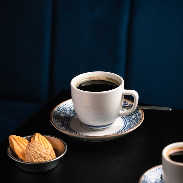 Farfurioară albă/albastră din porțelan ø 14 cm Azul – BonBistro-image-1