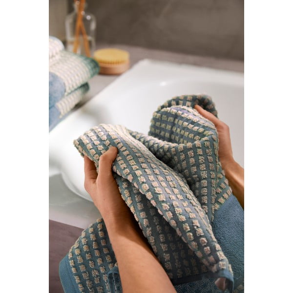 Prosop albastru deschis/bej din bumbac organic 50x100 cm Check – JUNA-image-4