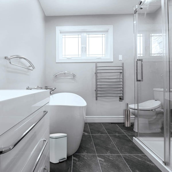 Coș de gunoi alb mat cu pedală din oțel 5 l   Akira – Spirella-image-3