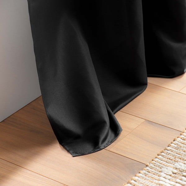 Draperie neagră din microfibră 140x280 cm Absolu – douceur d'intérieur-image-4