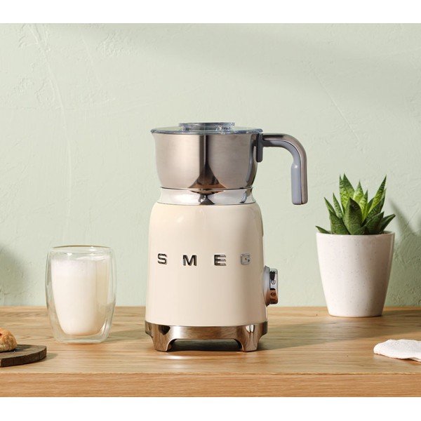 Aparat electric pentru spumă de lapte bej 50's Retro Style  – SMEG-image-1