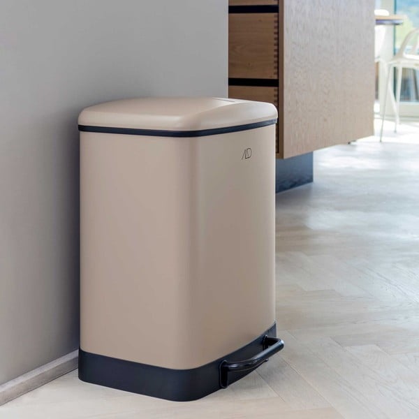 Coș de gunoi bej de reciclat/cu pedală din metal 24 l Wonda – Mette Ditmer Denmark-image-1