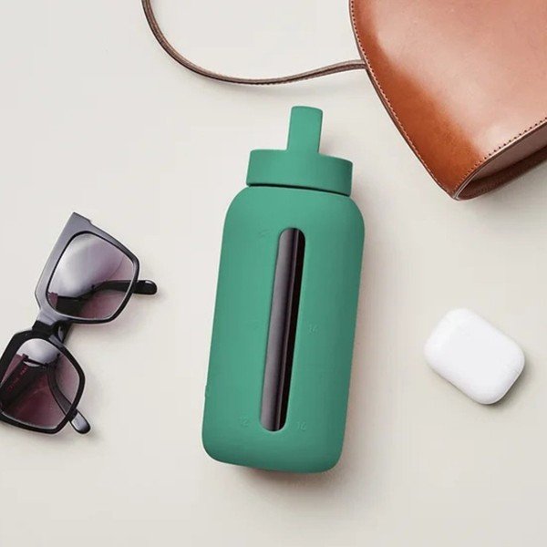 Sticlă verde de călătorie 720 ml Frosted Green – Muuki-image-1